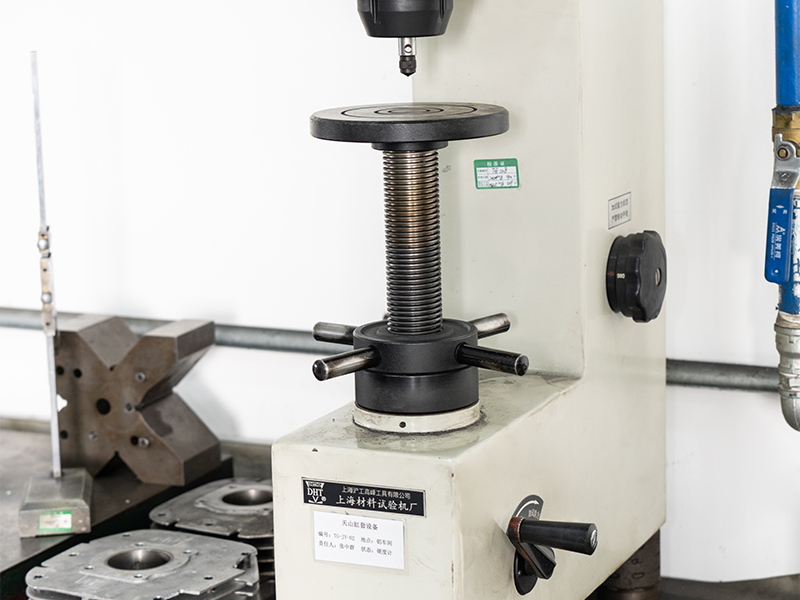 Ningbo Daxie Development Zone Tianshan Cylinder Block Co., LTD.